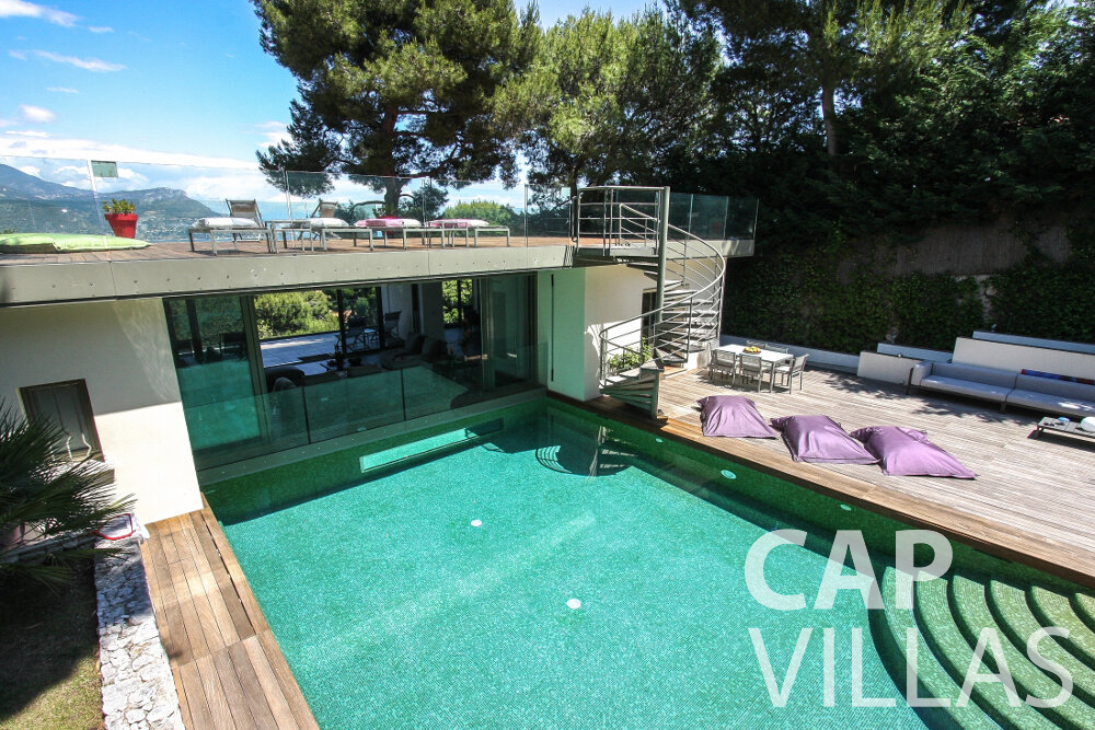 rent Villa Petal cap de nice swimming pool