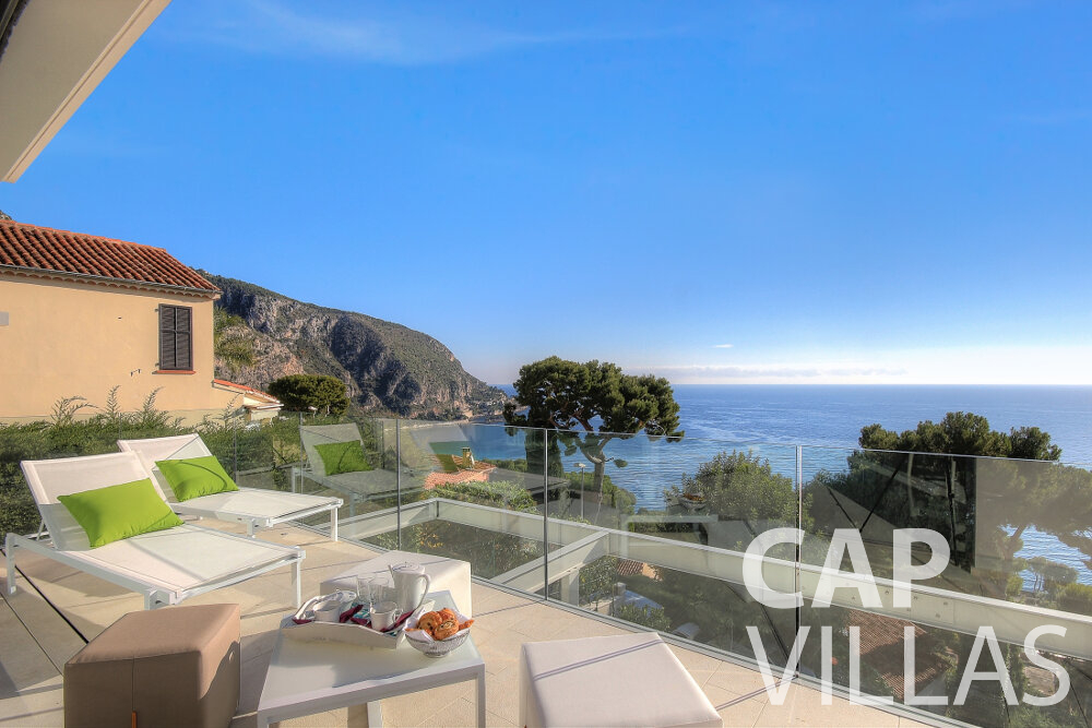 let Villa Calla eze terrace