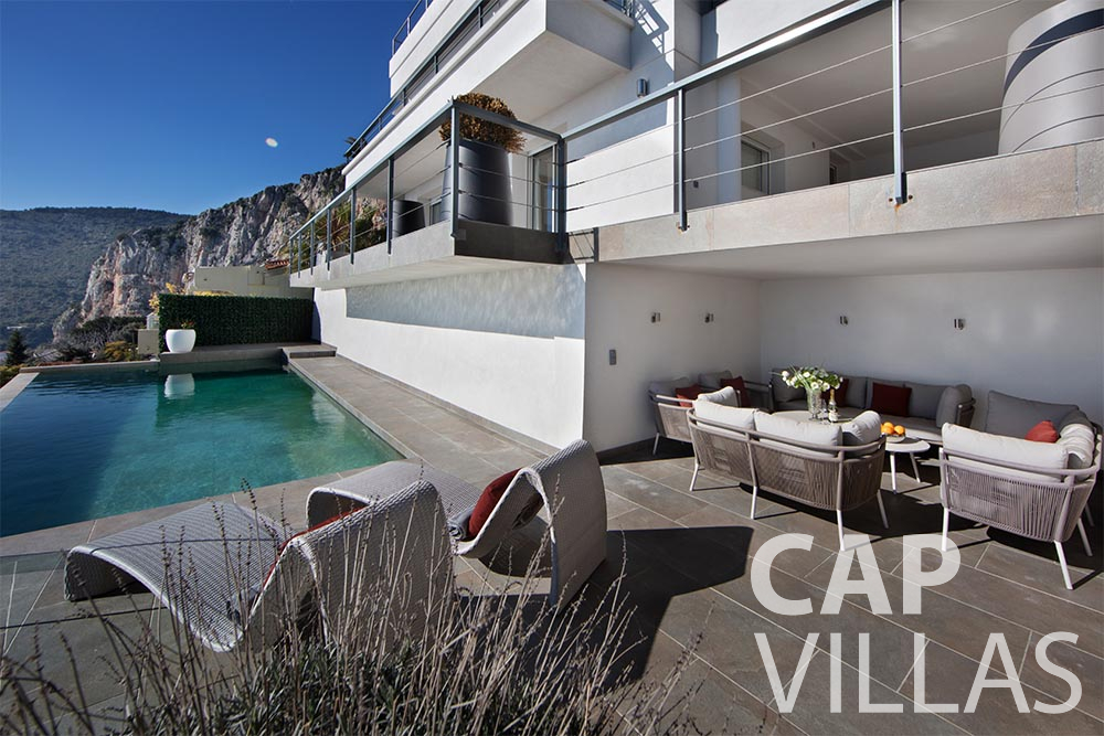 villa for rent cap dail bosio terrace