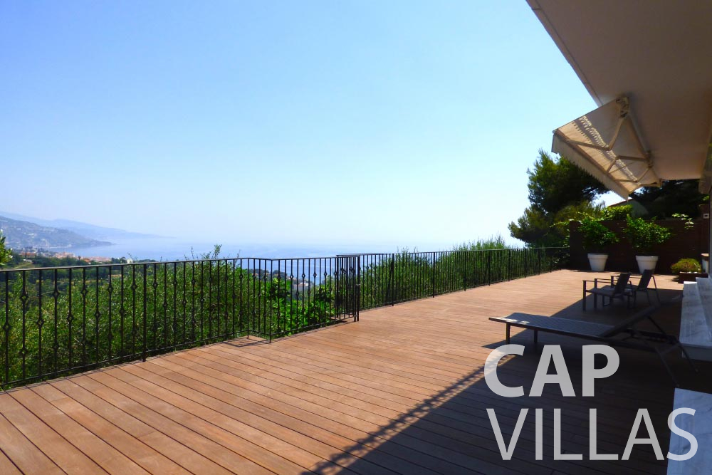 Villa Romantica for let roquebrune cap martin romantica terrace