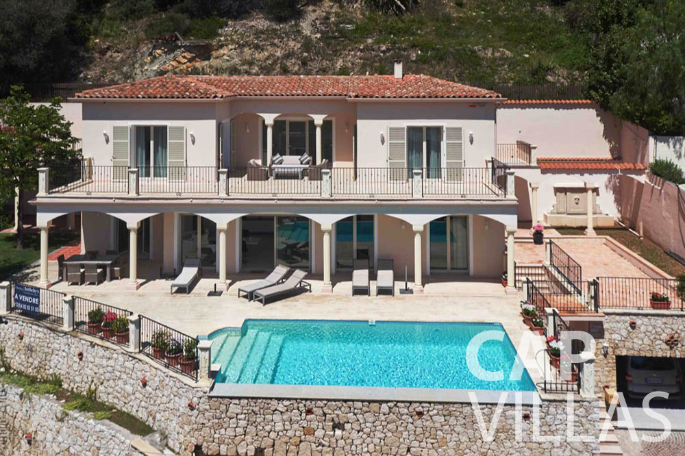 Villa Serena for rent eze serena property front view